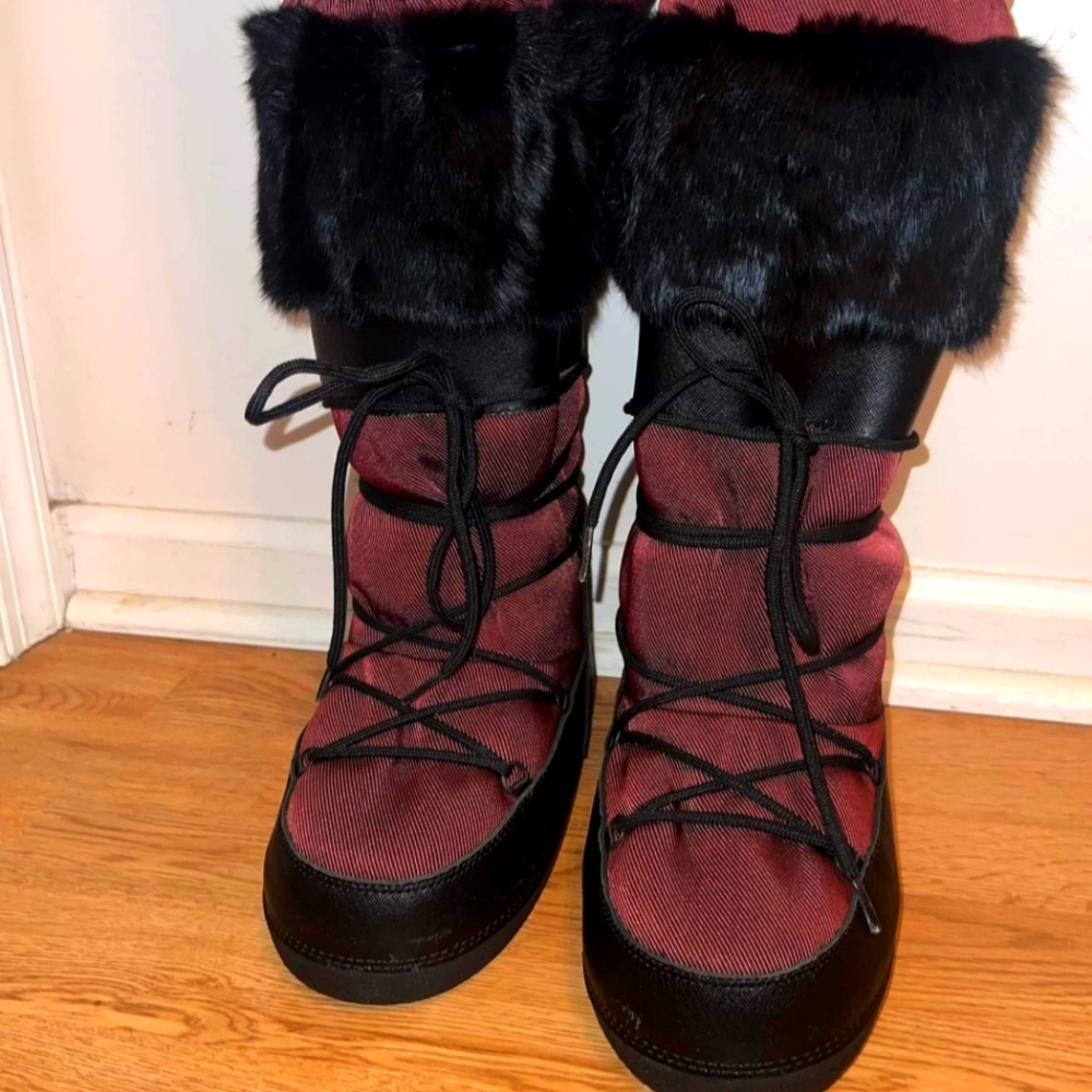 Burberry Snow Boots size 38-40